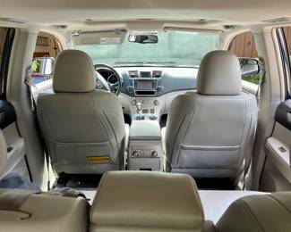 2013 Toyota Highlander - SE-V6 4WD SUV - 90,338 miles - Very Clean &  low miles - VIN # 5TDBK3EH1DS182314