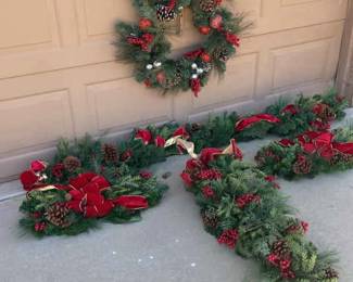 Battery Operated Holiday Decor