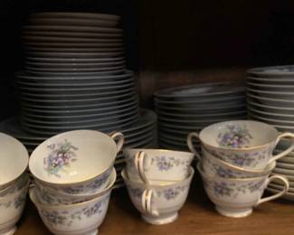 12 Piece Noritake Dinner Party