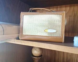 vintage am/fm radio
