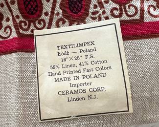 Polish Linen Hand Towel label