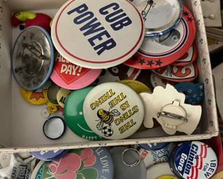 Buttons, advertising, Political and fun