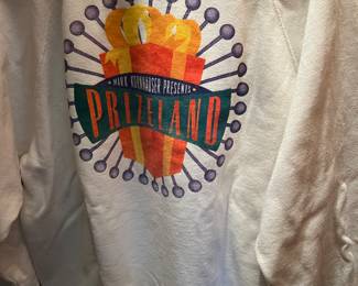 Vintage Reno Hilton Sweatshirt advertising Prizeland