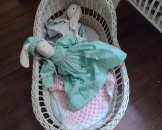 1980's Wicker Bassinet