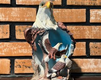 Eagle decor