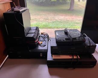 VCRs & Stereo