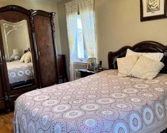 QUALITY ITALIAN IMPORTED BEDROOM SET