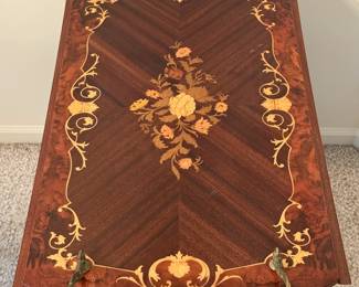 Made in Italy, vintage decorative floral Bar Cart with drop leaves