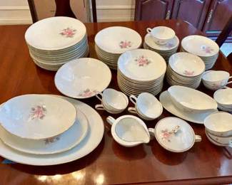 109 Noritake Roseville