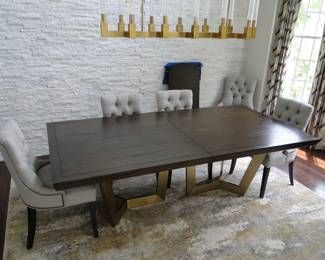 Lillian August DR Table (farm style) with 6 Chairs 90x46 and one 20" leaf