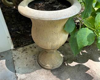 A pair of these planters.