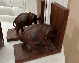 Elephant bookends.