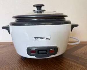 Black & Decker 3-Cup Rice Cooker with Steamer