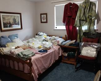 Bedding-Blankets/Sheets/Throws/Snuggies/Rocking Chair