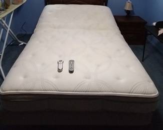 Tempur-Pedic Bed with Sleep Number Mattress (Head and Foot Raising/Vibration