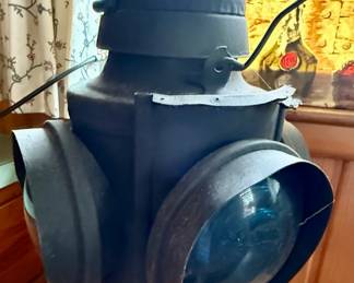 Handlan St. Louis Signal light