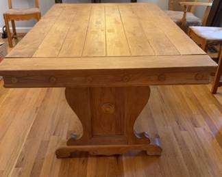 02 Oak Dining Table with Trestle Base, Two Leaves and Table Pad