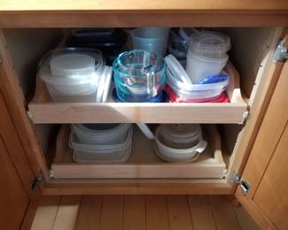 Cookware & food storage; Corningware