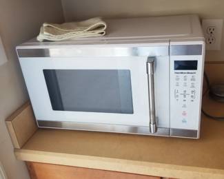 Microwave oven