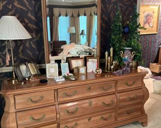 Beautiful dresser