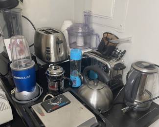 Assortment of small kitchen appliances