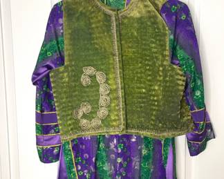 Traditional Velvet vest & embroidered kurta