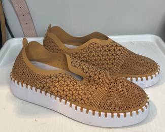 Project Cloud platform sneaker