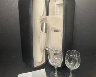 Brookstone 5 piece wine set