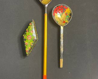 Painted wood decorative spoons & dish