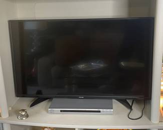 Toshiba TV & Sony DVD player