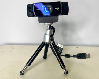 Logitech C922 Pro Stream Webcam on a tripod
