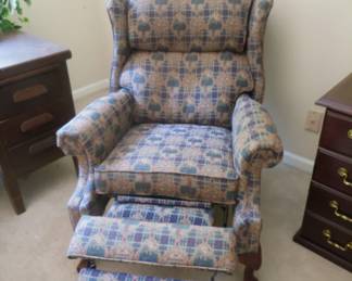 recliner with golf theme