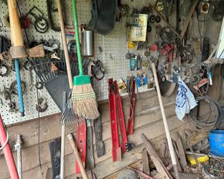 Lawnmower blades and gaskets .