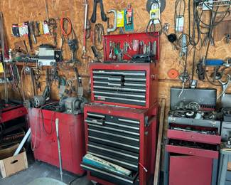 Craftsman toolbox , full of tools . Price is for toolbox and tools . 600.00. 