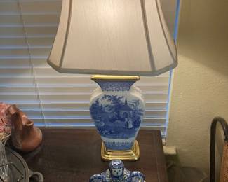nice lamp and food keeper