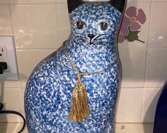 ceramic cat