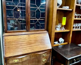 Vintage secretary/hutch