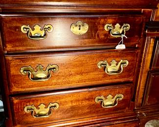 Vintage nightstand with matching chest of drawers