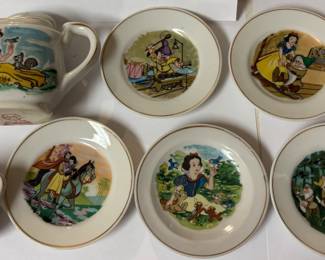 1930's Marx Snow white tea set