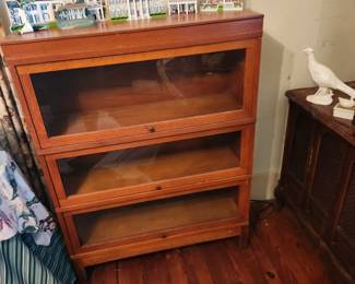 Barrister Book Case, Gone with the Wind Collectibles