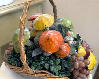Fruit basket