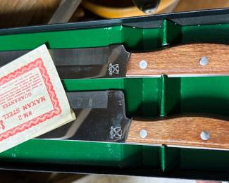 Knives with box