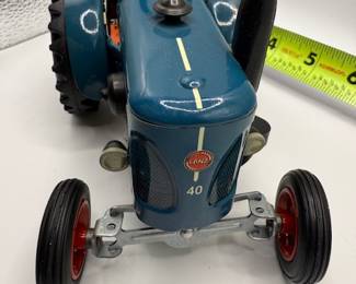 KOVAP TRACTOR LANZ BULLDOG CLASSIC WINDUP TIN TOY