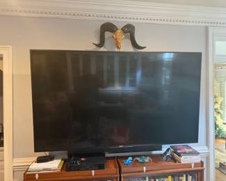 90” Sony Smart TV