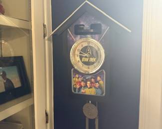 Star Trek clock