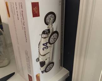 CMC 1:18 scale diecast model of the Bugatti Type 35 Grand Prix from the Nation Colour Project - USA edition