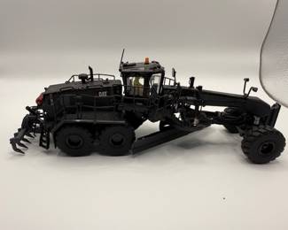 Diecast Masters 1:50 scale model of a Caterpillar 18M3 Motor Grader