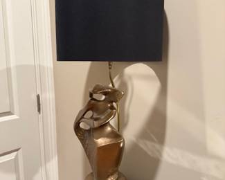Abstract sculpture lamp