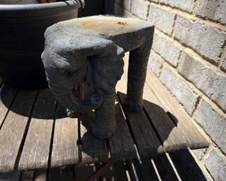 Elephant plant stand