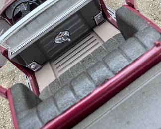 1930 Duesenberg “J” Derham Tourster from the Franklin mint 1/18 scale diecast model. original tag and removable hardtop.